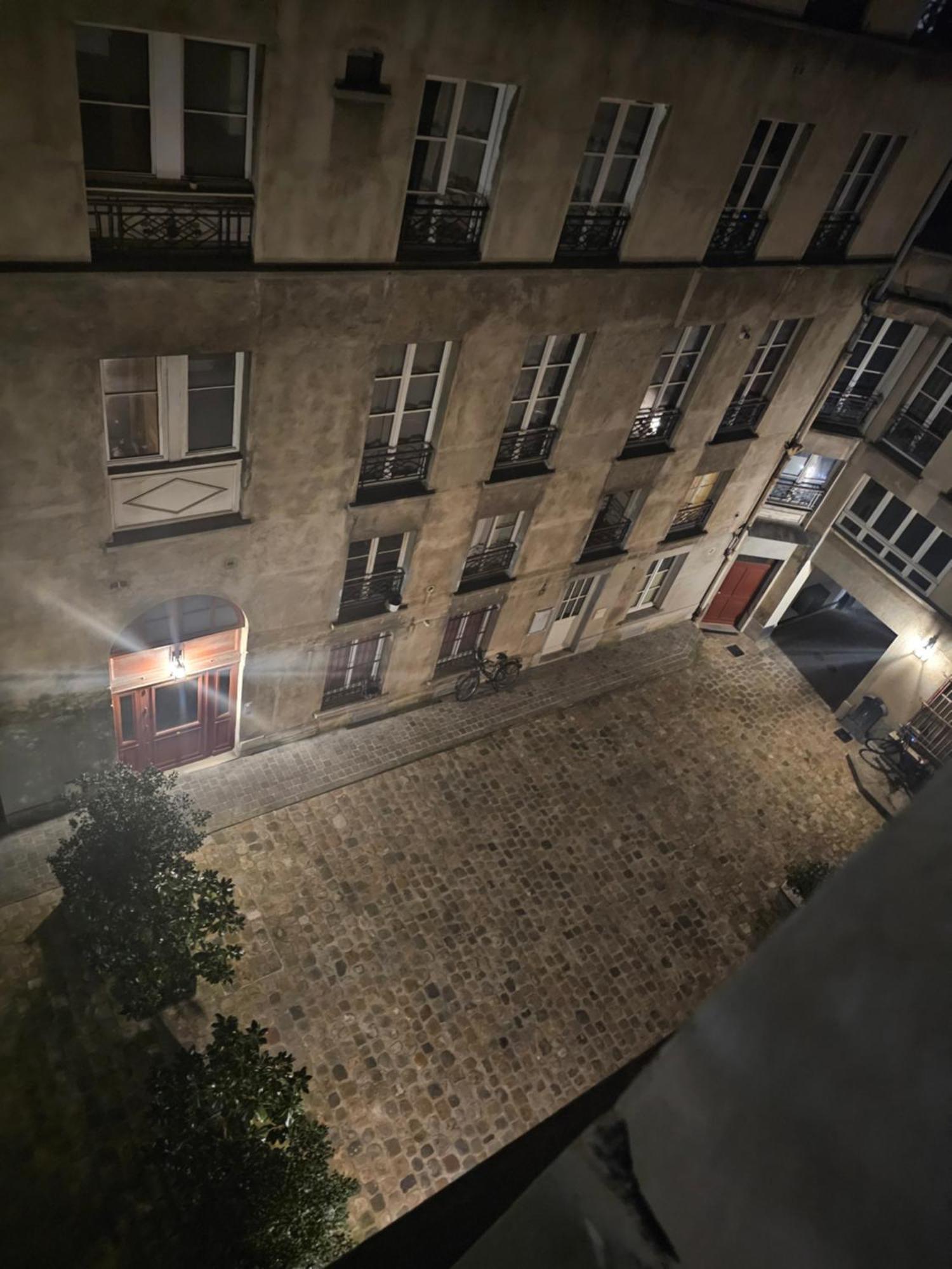 Appartement 50 m2 Paris Extérieur photo